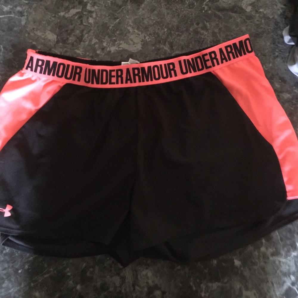 Women’s XL Under Armour shorts